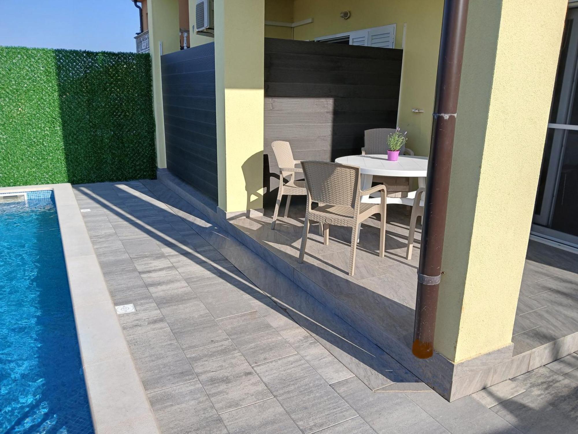 Apartmani Jelic Вінєрац Екстер'єр фото