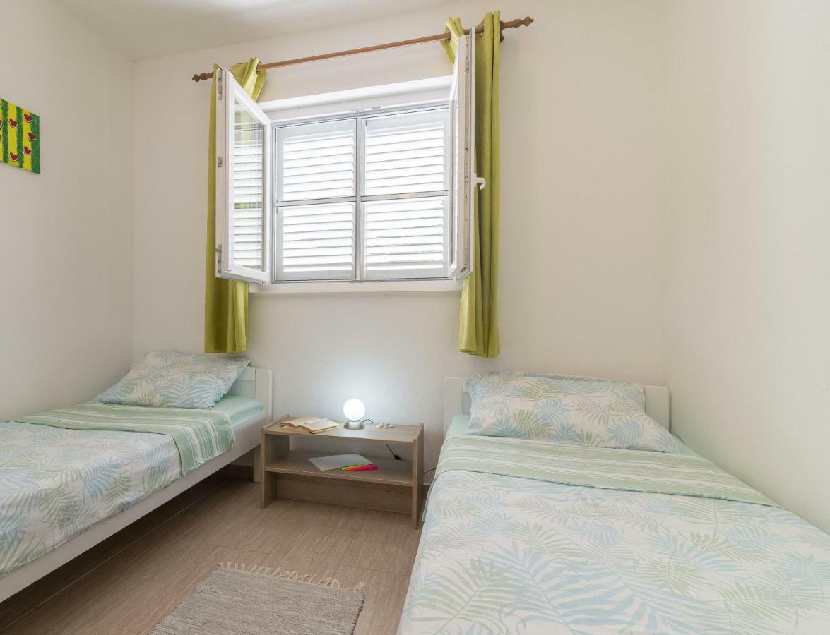 Apartmani Jelic Вінєрац Екстер'єр фото